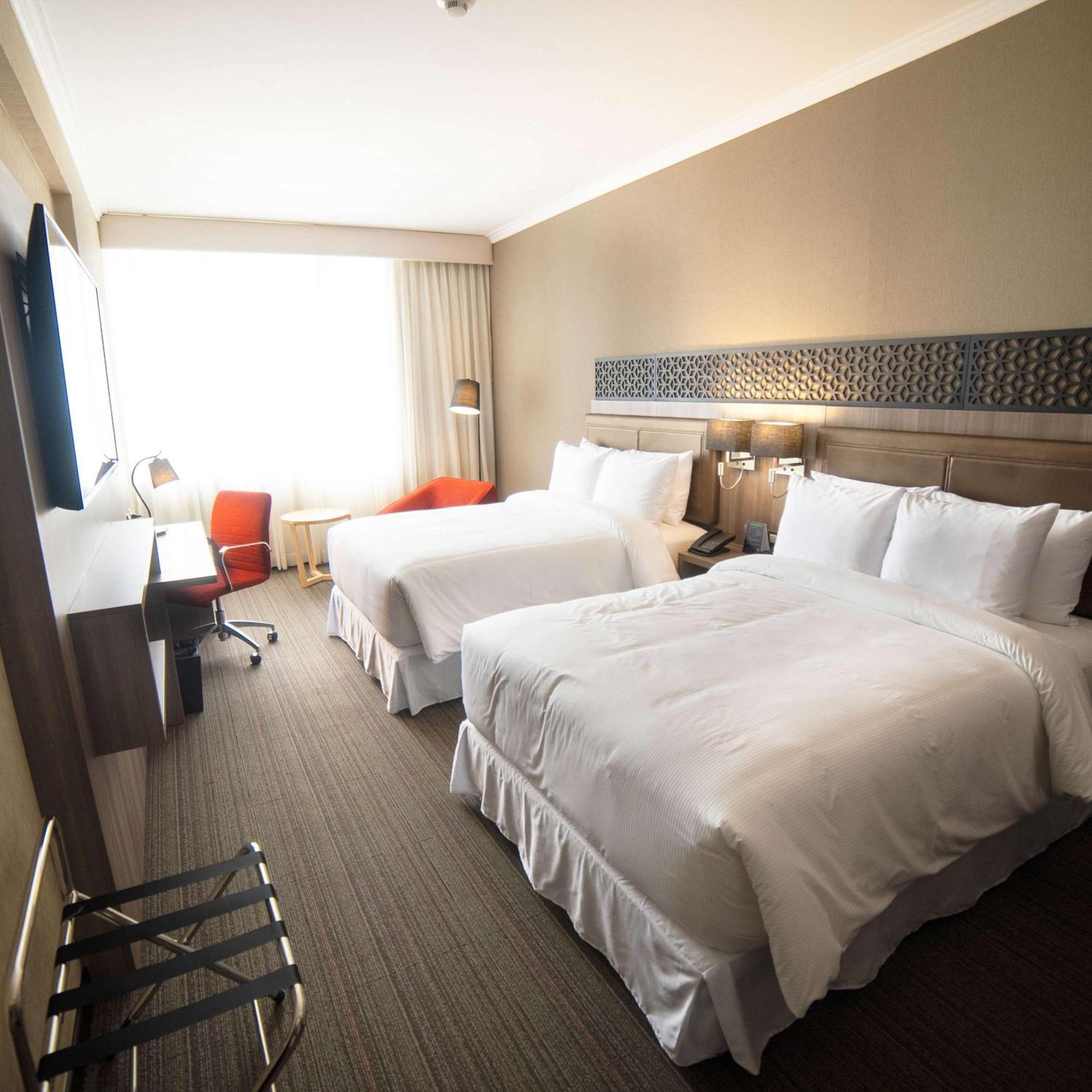 Doubletree By Hilton Trujillo Hotel Encalada ภายนอก รูปภาพ